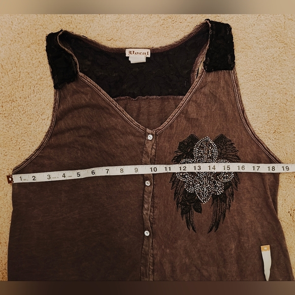 Y2K Vocal Grunge Rhinestone Fleur de lis & Angel Wings w Lace Detail Tank Top - Picture 12 of 14